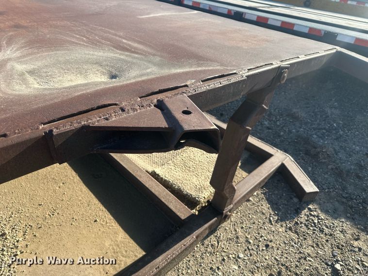 image for item DT7127 Trench box