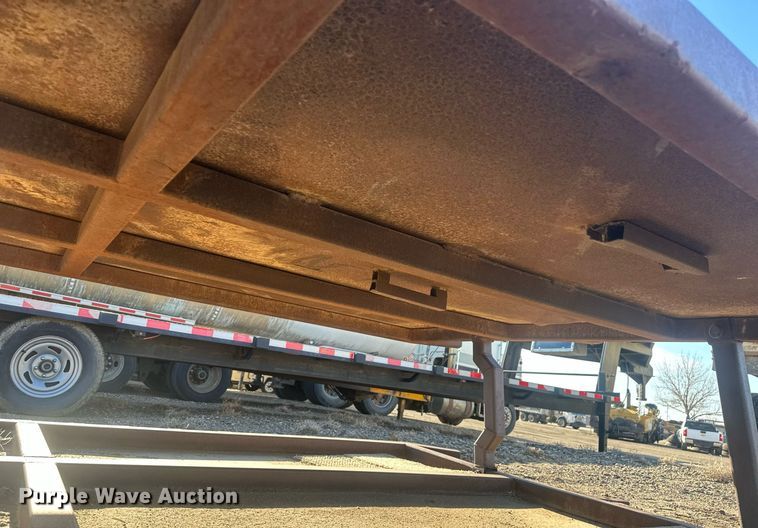 image for item DT7127 Trench box