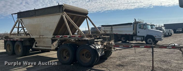 image for item DT7128 1997 Ranch Manufacturing Co bottom dump trailer