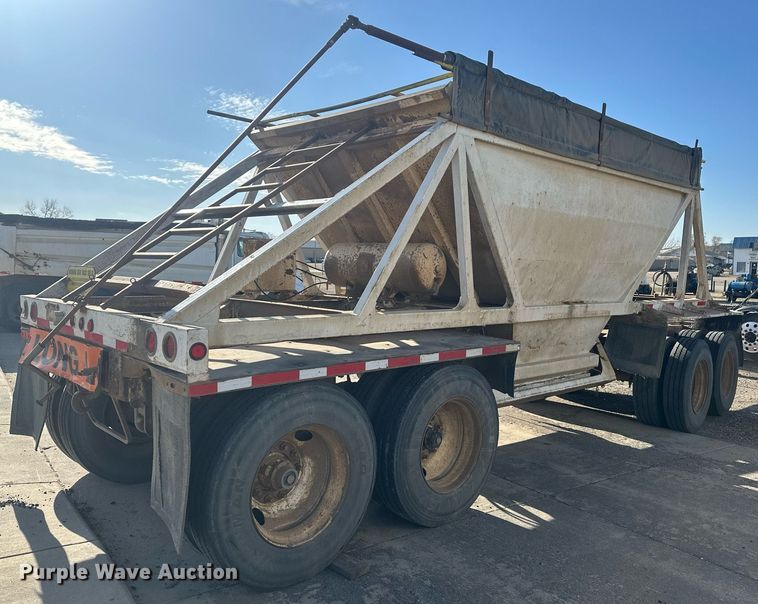image for item DT7128 1997 Ranch Manufacturing Co bottom dump trailer