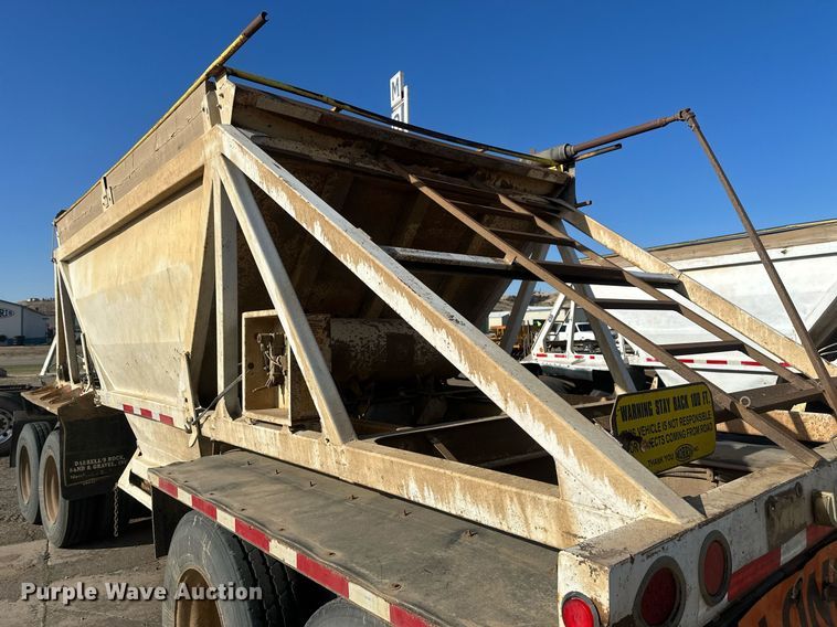 image for item DT7128 1997 Ranch Manufacturing Co bottom dump trailer