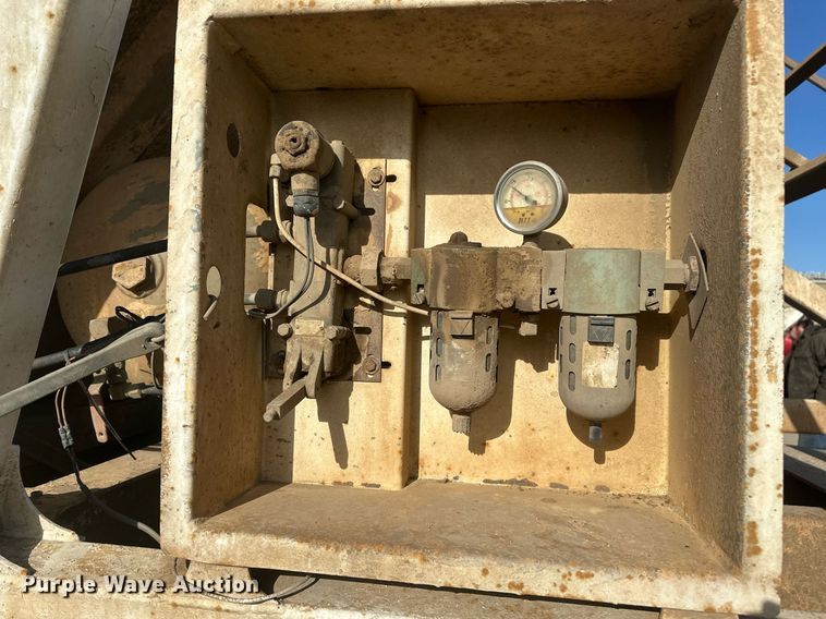 image for item DT7128 1997 Ranch Manufacturing Co bottom dump trailer