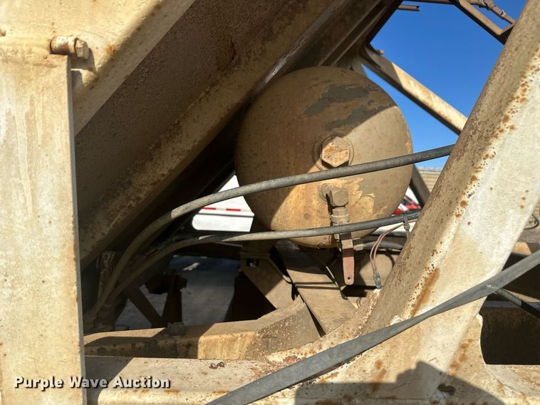 image for item DT7128 1997 Ranch Manufacturing Co bottom dump trailer