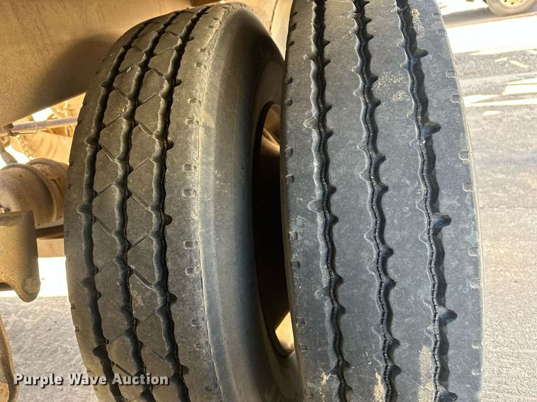 image for item DT7128 1997 Ranch Manufacturing Co bottom dump trailer