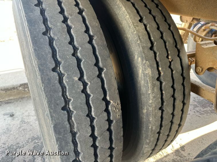 image for item DT7128 1997 Ranch Manufacturing Co bottom dump trailer