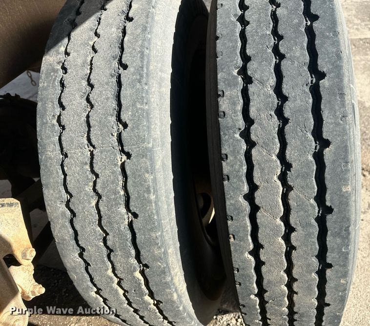 image for item DT7128 1997 Ranch Manufacturing Co bottom dump trailer