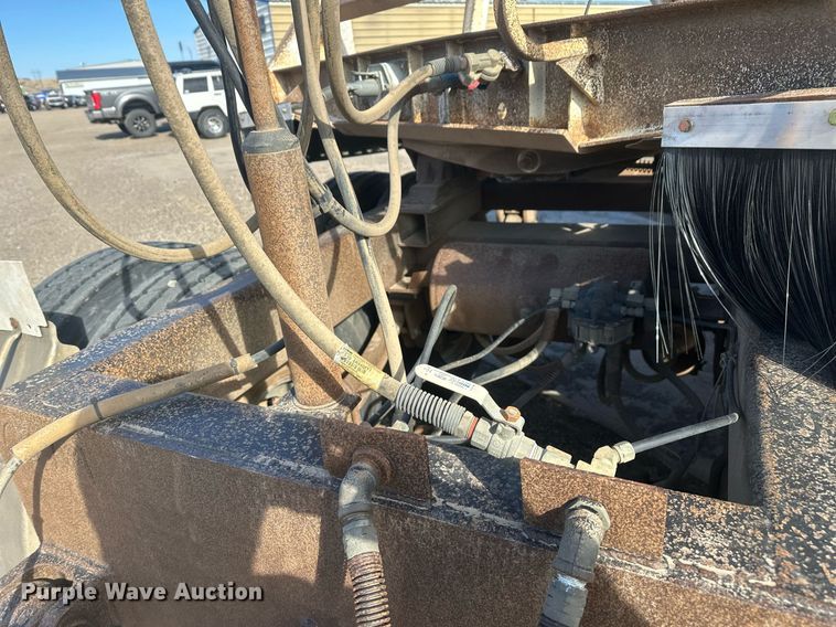 image for item DT7129 1997 Ranch Manufacturing bottom dump trailer