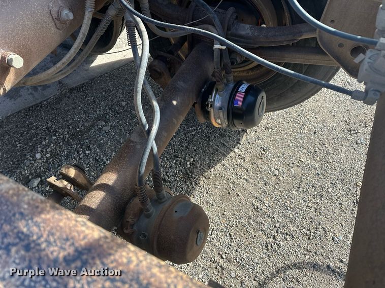 image for item DT7129 1997 Ranch Manufacturing bottom dump trailer