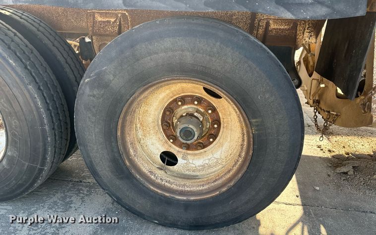 image for item DT7129 1997 Ranch Manufacturing bottom dump trailer