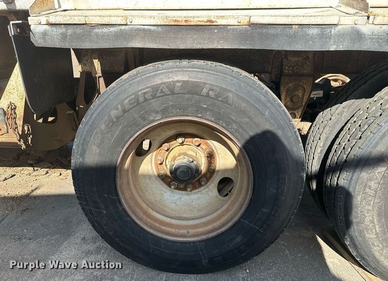 image for item DT7129 1997 Ranch Manufacturing bottom dump trailer