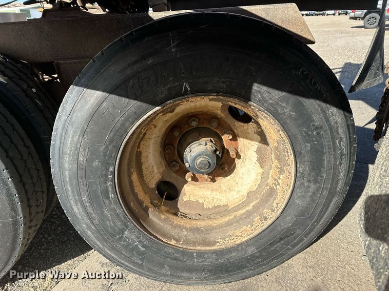 image for item DT7129 1997 Ranch Manufacturing bottom dump trailer