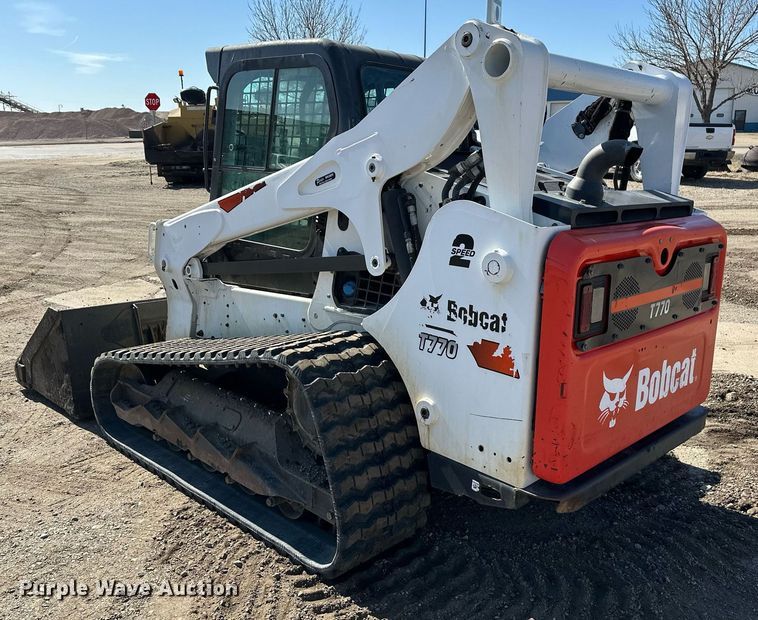 image for item DT7134 2019 Bobcat T770 tracked skid steer loader