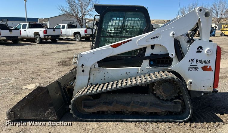 image for item DT7134 2019 Bobcat T770 tracked skid steer loader