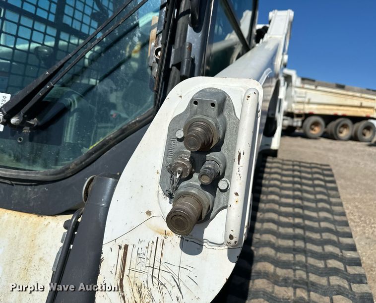 image for item DT7134 2019 Bobcat T770 tracked skid steer loader