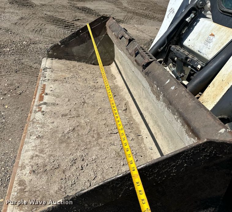 image for item DT7134 2019 Bobcat T770 tracked skid steer loader