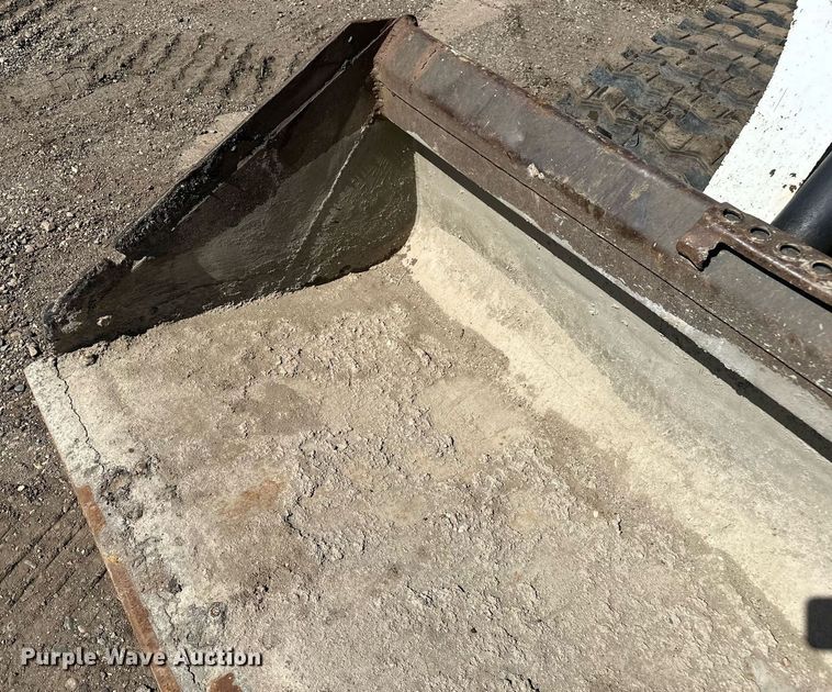 image for item DT7134 2019 Bobcat T770 tracked skid steer loader