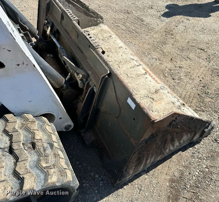 image for item DT7134 2019 Bobcat T770 tracked skid steer loader