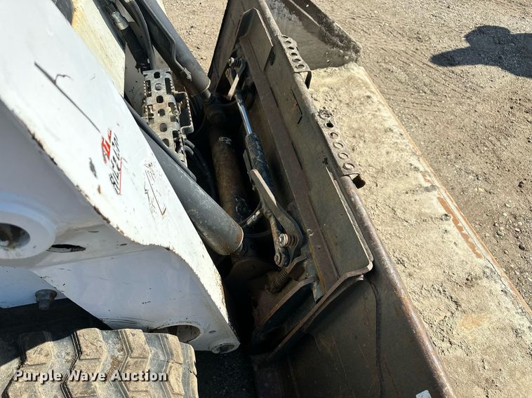 image for item DT7134 2019 Bobcat T770 tracked skid steer loader