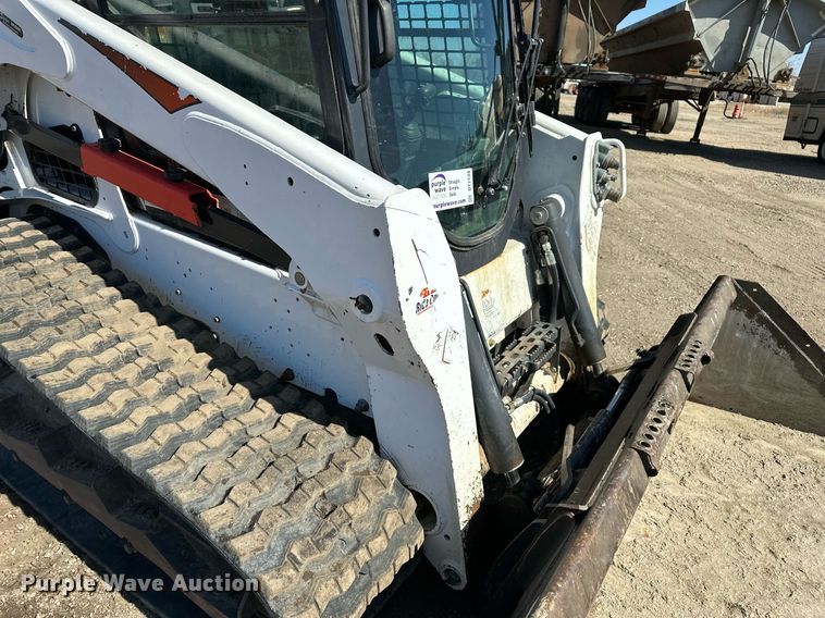 image for item DT7134 2019 Bobcat T770 tracked skid steer loader