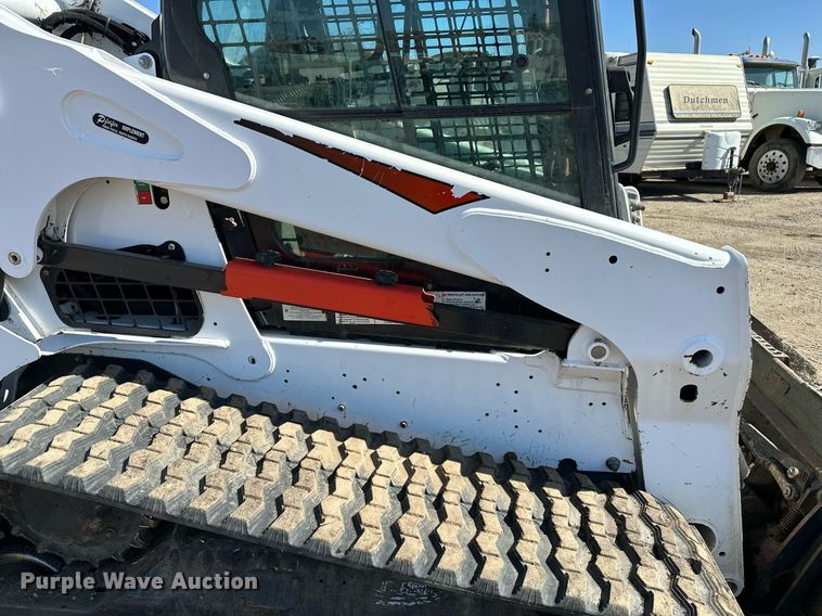 image for item DT7134 2019 Bobcat T770 tracked skid steer loader