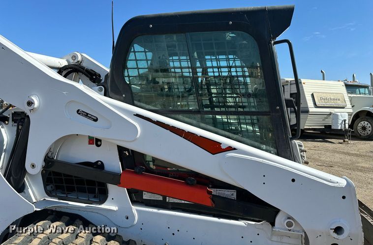 image for item DT7134 2019 Bobcat T770 tracked skid steer loader