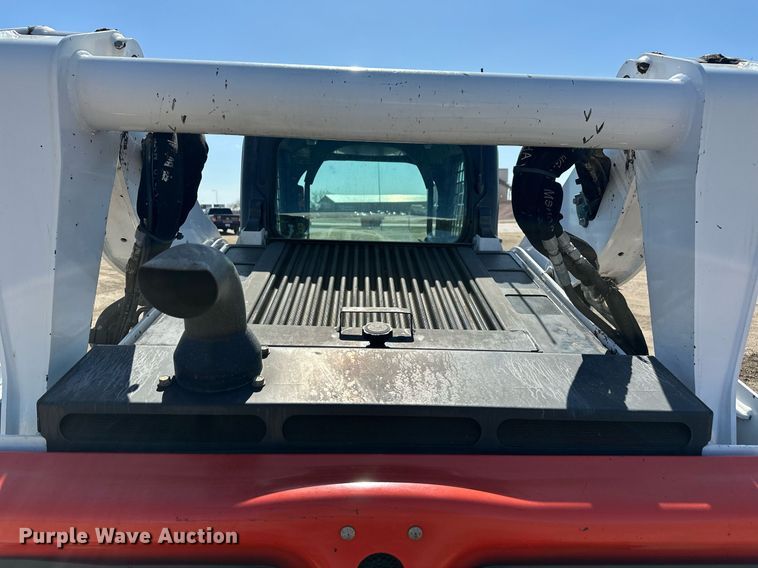 image for item DT7134 2019 Bobcat T770 tracked skid steer loader