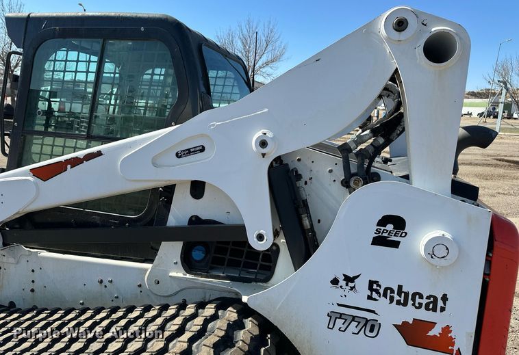 image for item DT7134 2019 Bobcat T770 tracked skid steer loader