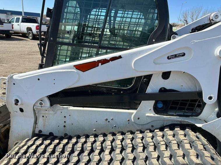 image for item DT7134 2019 Bobcat T770 tracked skid steer loader