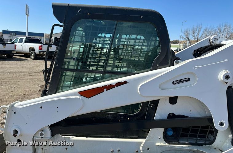 image for item DT7134 2019 Bobcat T770 tracked skid steer loader