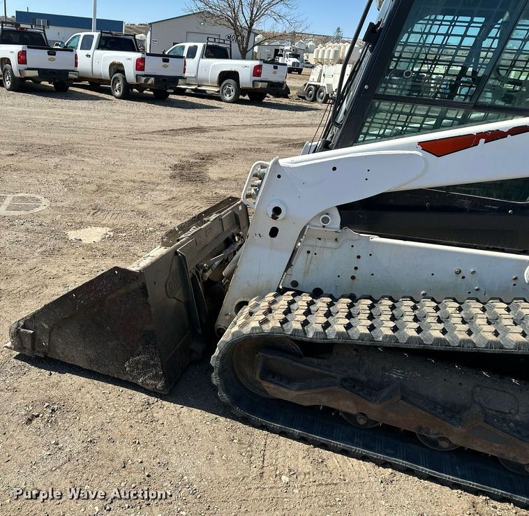 image for item DT7134 2019 Bobcat T770 tracked skid steer loader