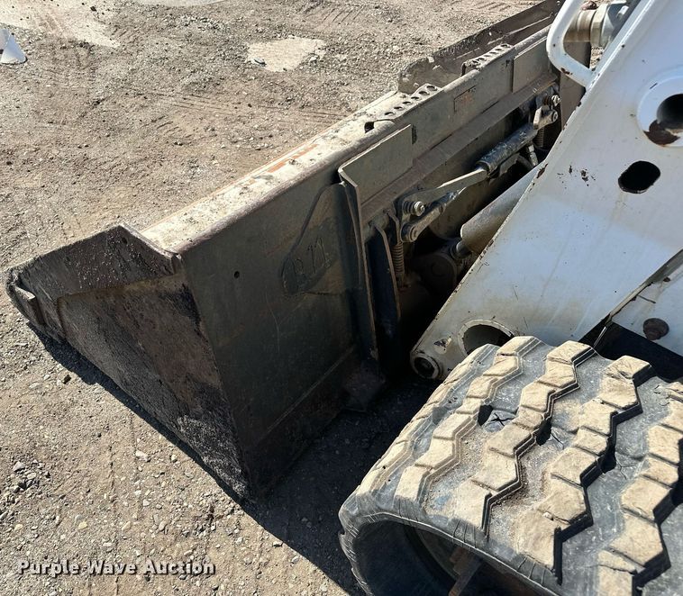 image for item DT7134 2019 Bobcat T770 tracked skid steer loader