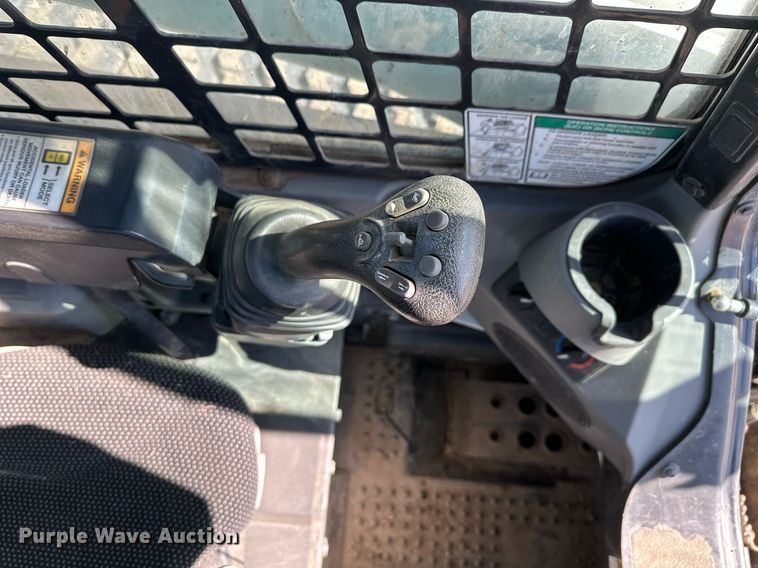 image for item DT7134 2019 Bobcat T770 tracked skid steer loader