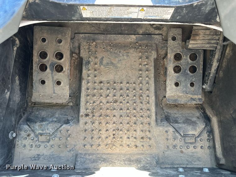 image for item DT7134 2019 Bobcat T770 tracked skid steer loader