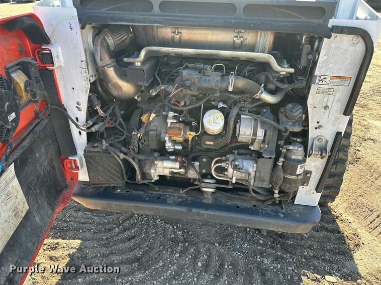 image for item DT7134 2019 Bobcat T770 tracked skid steer loader