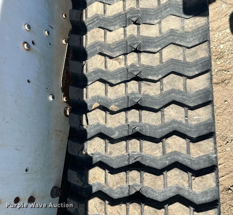 image for item DT7134 2019 Bobcat T770 tracked skid steer loader