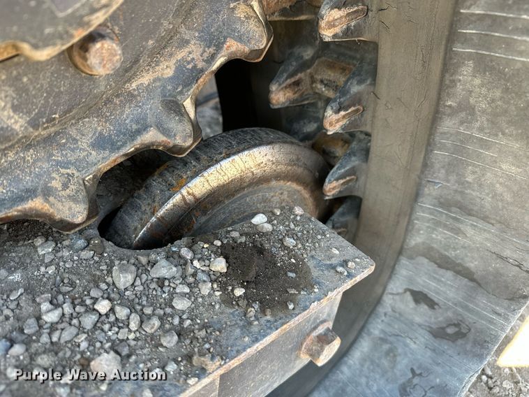 image for item DT7134 2019 Bobcat T770 tracked skid steer loader