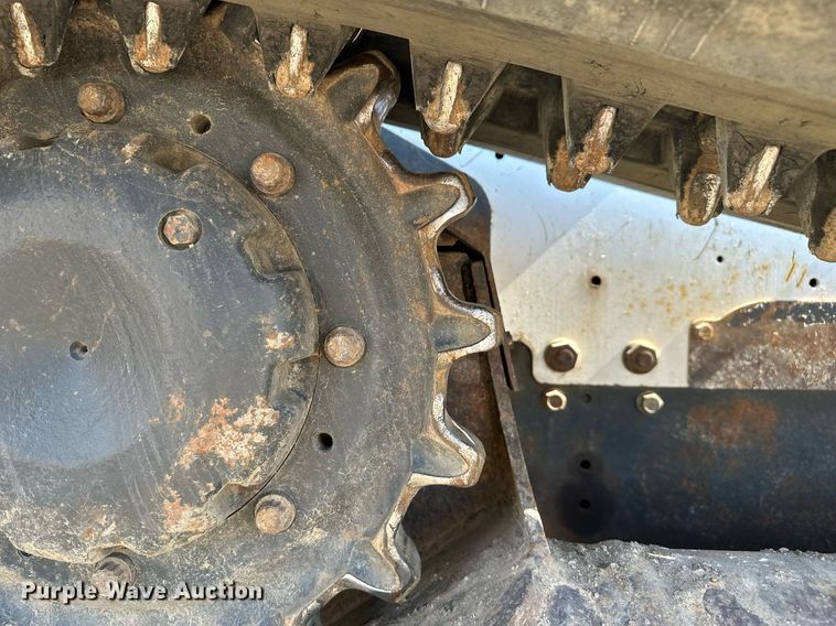 image for item DT7134 2019 Bobcat T770 tracked skid steer loader