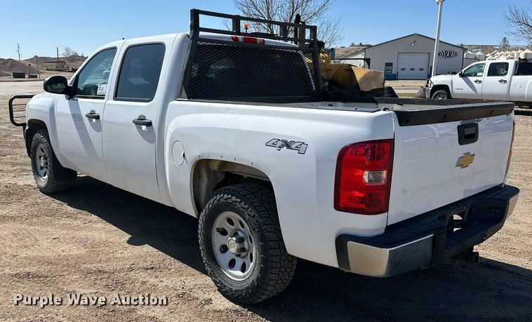 image for item DT7135 2013 Chevrolet 1500 Crew Cab pickup truck