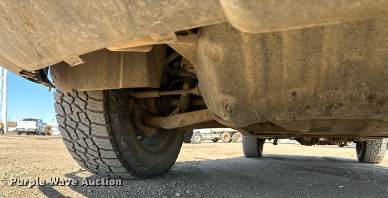 image for item DT7135 2013 Chevrolet 1500 Crew Cab pickup truck