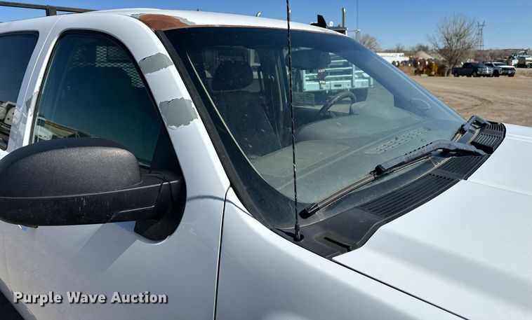 image for item DT7135 2013 Chevrolet 1500 Crew Cab pickup truck