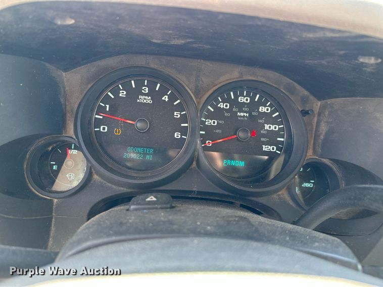 image for item DT7135 2013 Chevrolet 1500 Crew Cab pickup truck