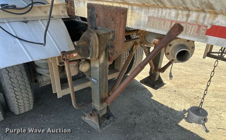 image for item DT7139 1975 Trailmobile F14S4CCH-4 tank trailer