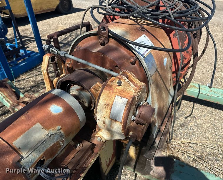 image for item DT7140 Falk 8K4-02AS Winch