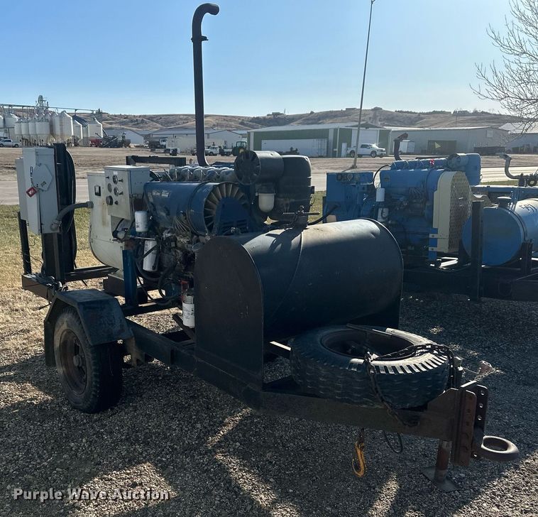 image for item DT7144 MagnaPlus 361CSL1600-21 generator