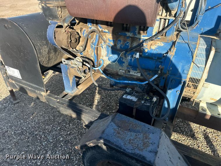 image for item DT7144 MagnaPlus 361CSL1600-21 generator