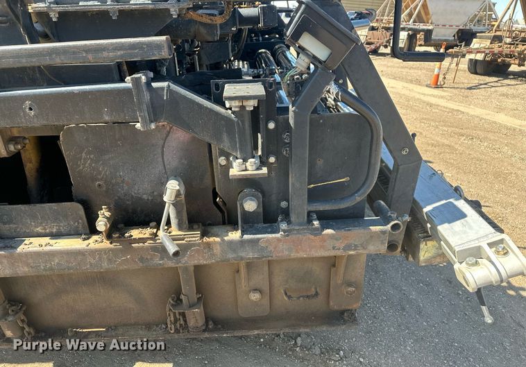 image for item DT7147 2009 Caterpillar AP 1055D paver