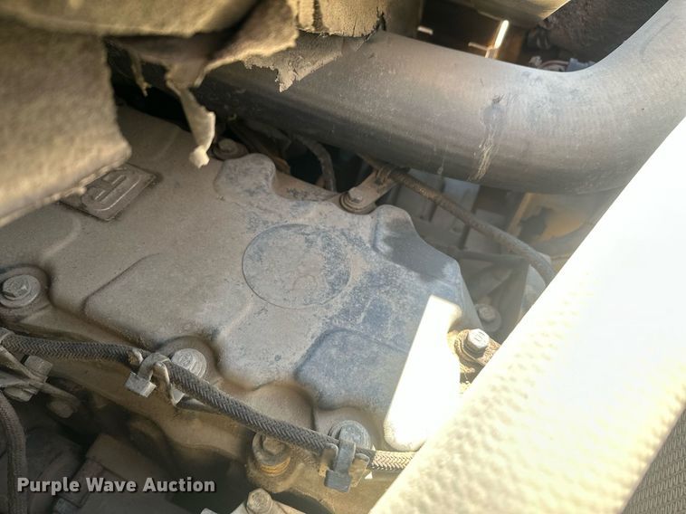 image for item DT7147 2009 Caterpillar AP 1055D paver