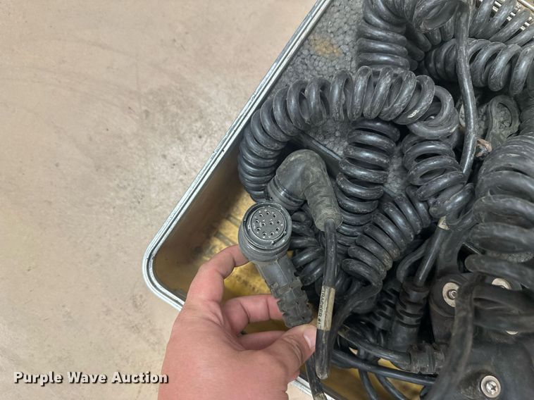 image for item DT7147 2009 Caterpillar AP 1055D paver