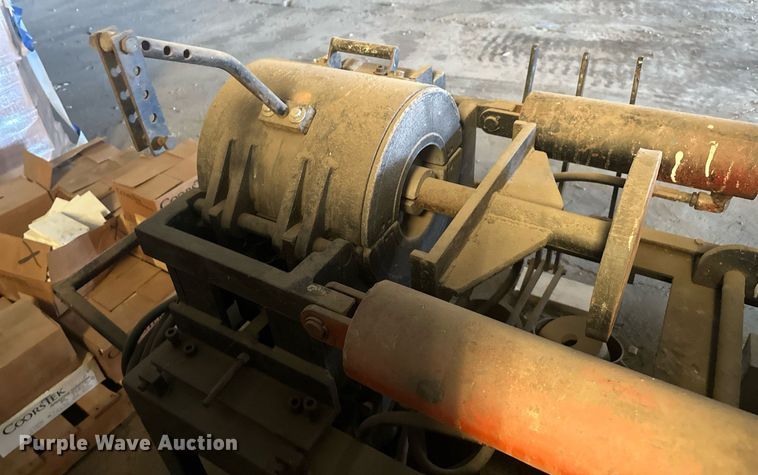 image for item DT7149 Henry press