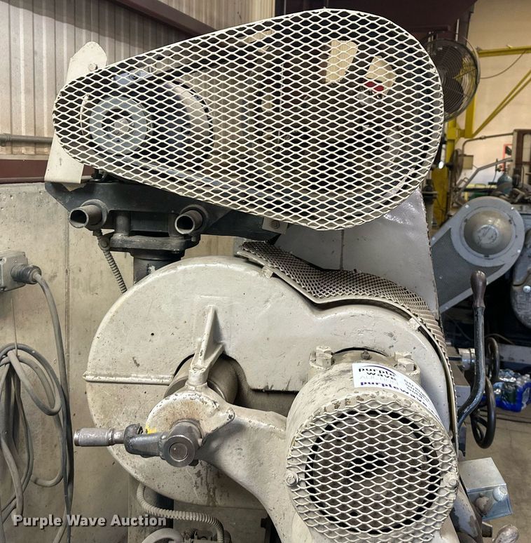 image for item DT7154 LeBlond 23